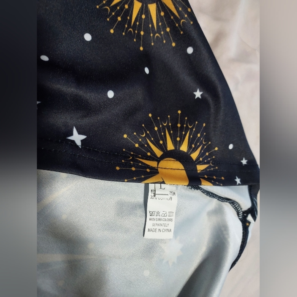 Sun Moon Star Galaxy Dress Short Sleeve High Waisted Belted A-Line Midi Dress - Picture 3 of 5